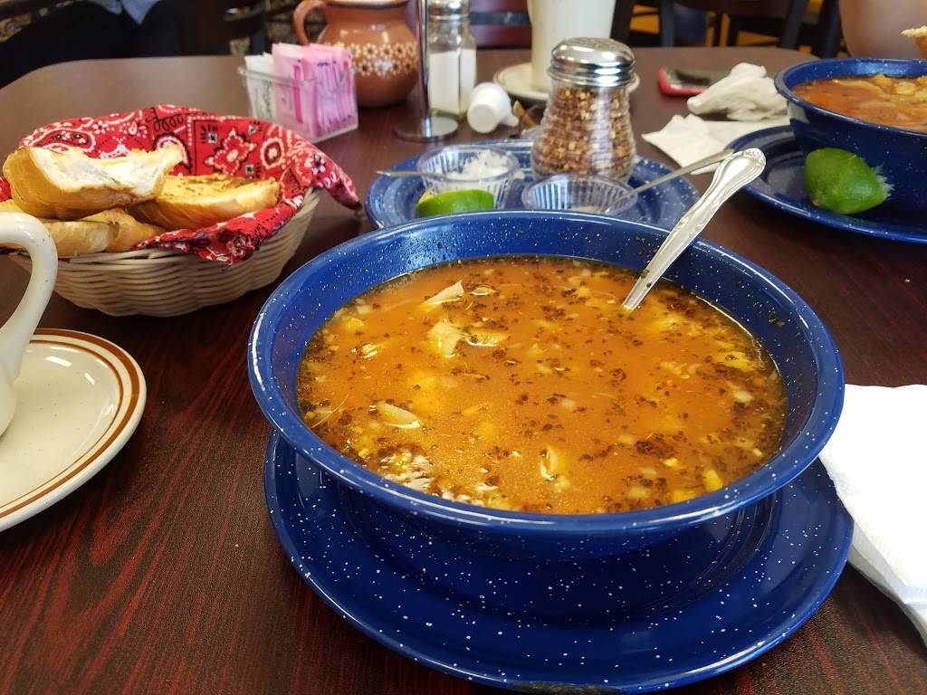 La Chancla Mexican Food | restaurant | 14087 Pebble Hills Blvd, El Paso, TX 79938, USA | 9153056703 OR +1 915-305-6703