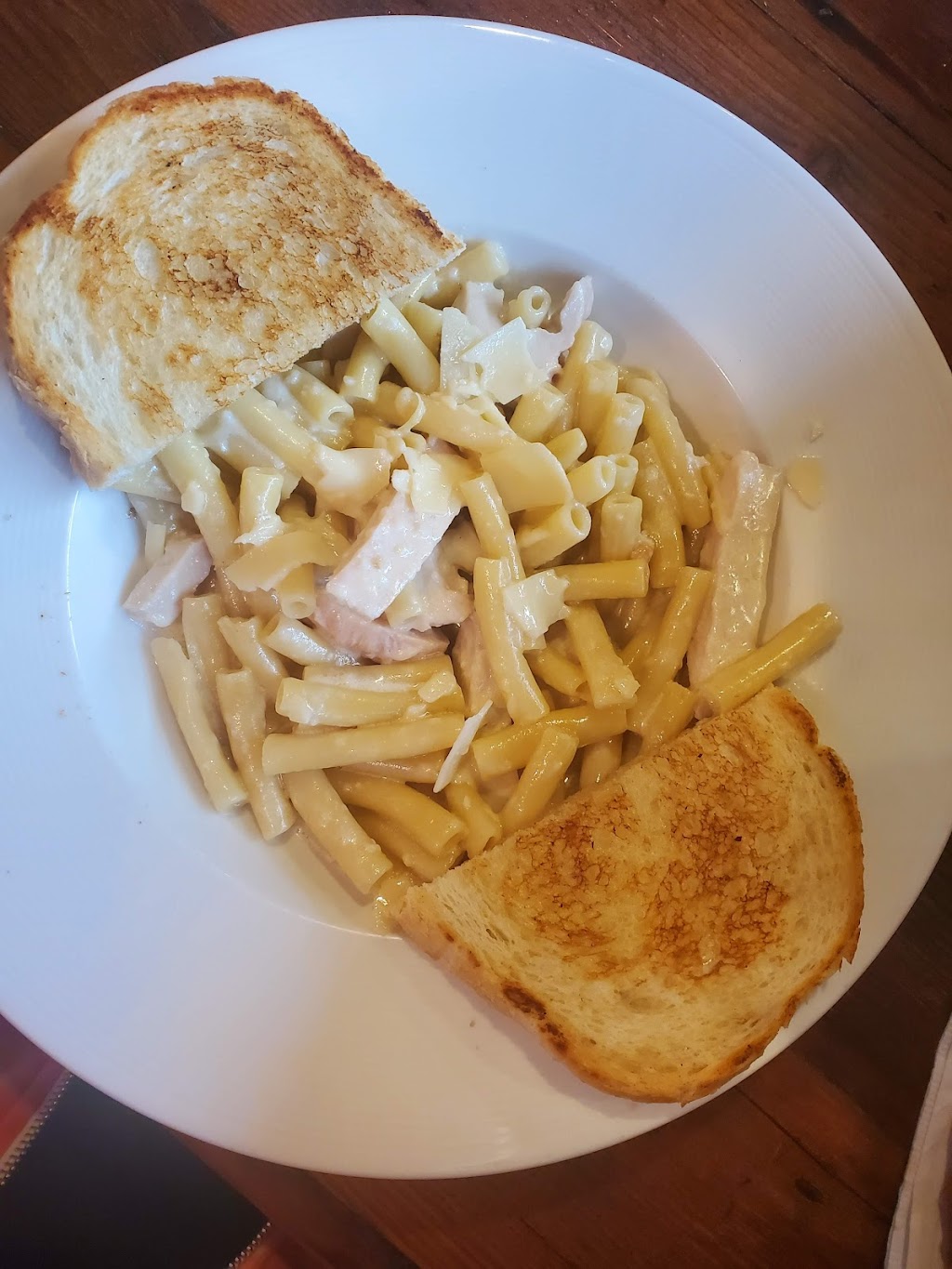 Macs Bar & Grill | restaurant | 1400 SW Dorion Ave, Pendleton, OR 97801, USA | 5412765531 OR +1 541-276-5531