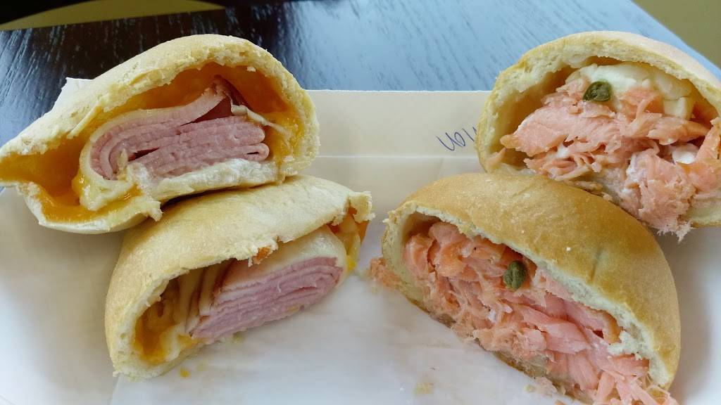 St. Louis Kolache | bakery | 1300 N Lindbergh Blvd, St. Louis, MO 63132, USA | 3149385656 OR +1 314-938-5656