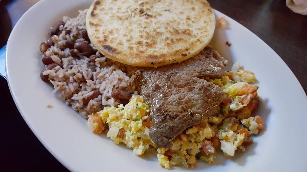 Meson Criollo Restaurant | restaurant | 15713 Vanowen St, Van Nuys, CA 91406, USA | 8189041099 OR +1 818-904-1099