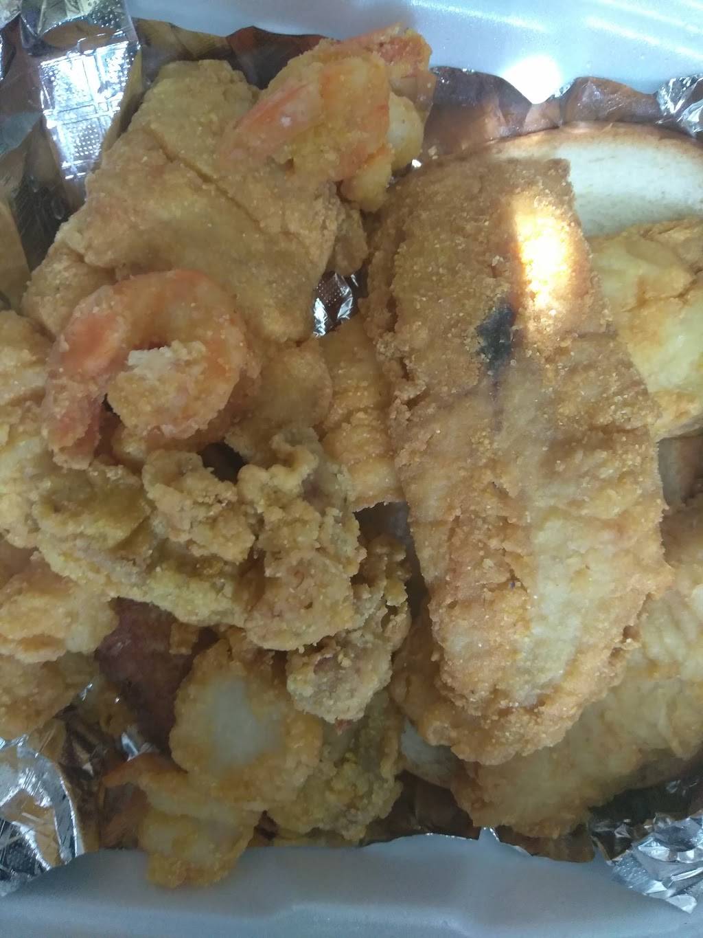 Waltons Seafood Carryout | restaurant | 3330 Livingston Rd, Indian Head, MD 20640, USA | 3012832846 OR +1 301-283-2846