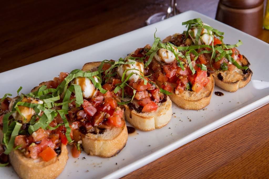 Biaggis Ristorante Italiano | restaurant | 13655 California St, Omaha, NE 68154, USA | 4029659800 OR +1 402-965-9800