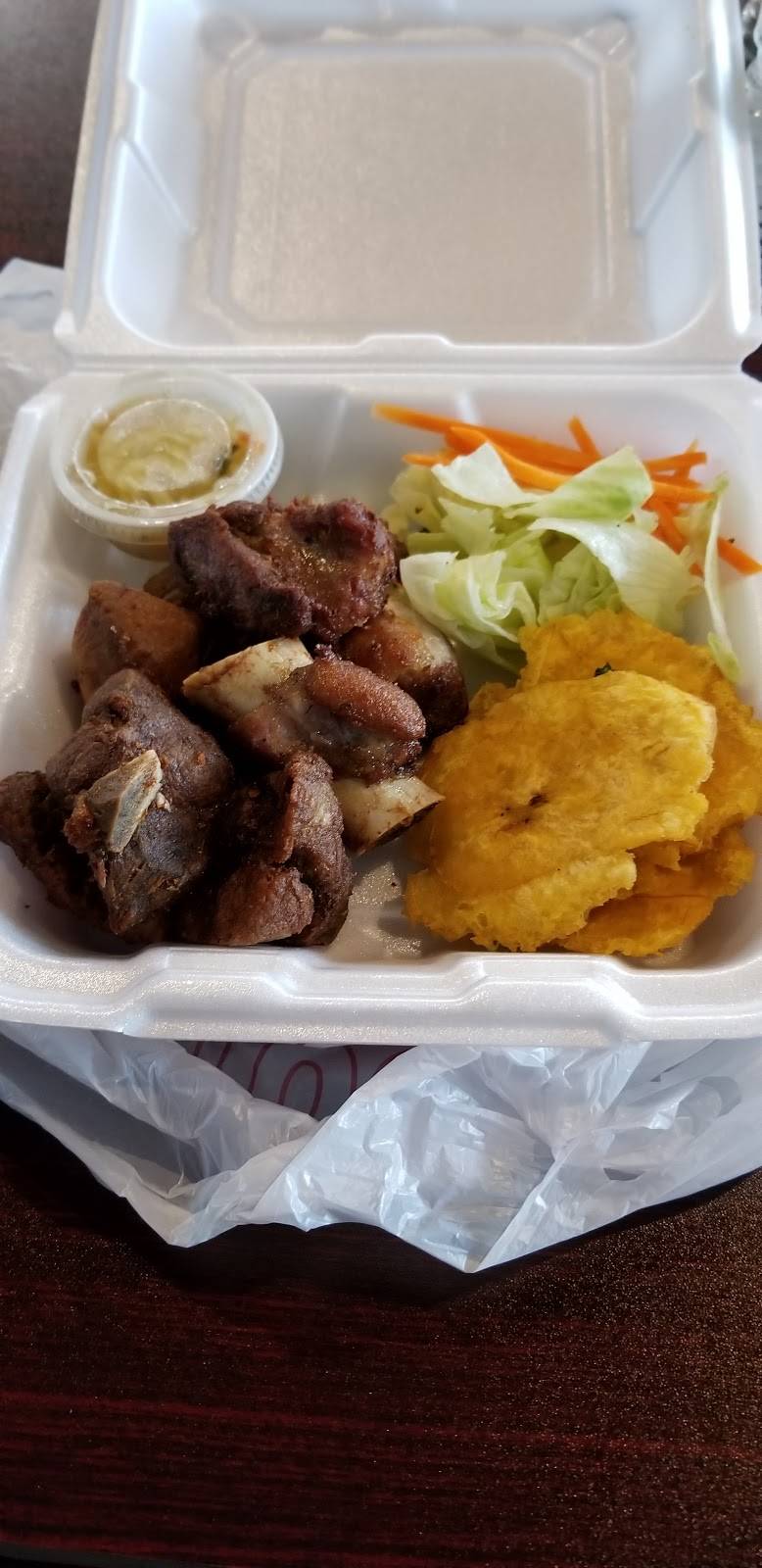 Sukis Seafood & Grill | restaurant | 4850 NW 2nd Ave, Miami, FL 33127, USA | 7864095964 OR +1 786-409-5964