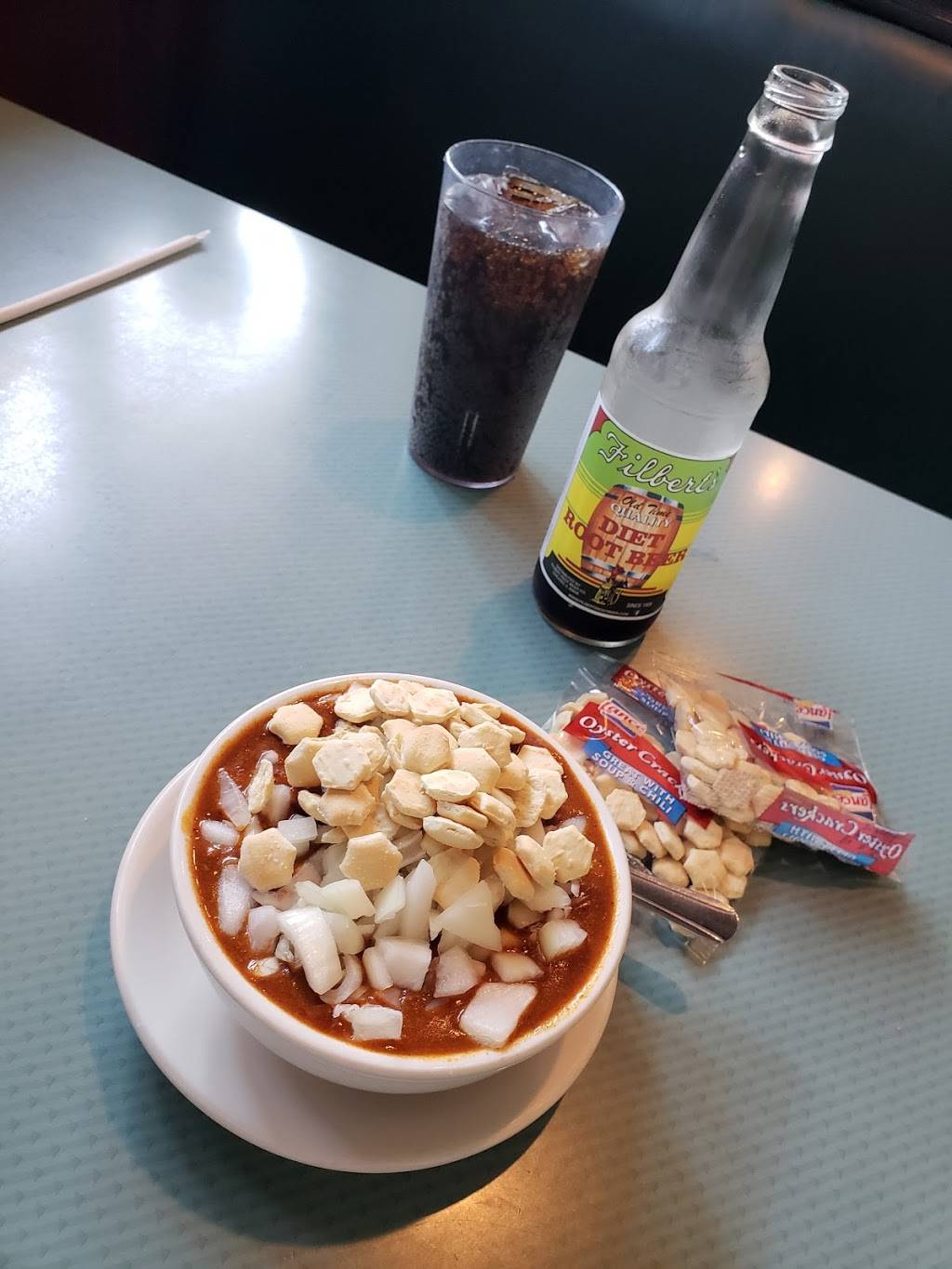 Lindys Chili & Gerties Ice Cream | restaurant | 7208 W 87th St, Bridgeview, IL 60455, USA | 7084300019 OR +1 708-430-0019