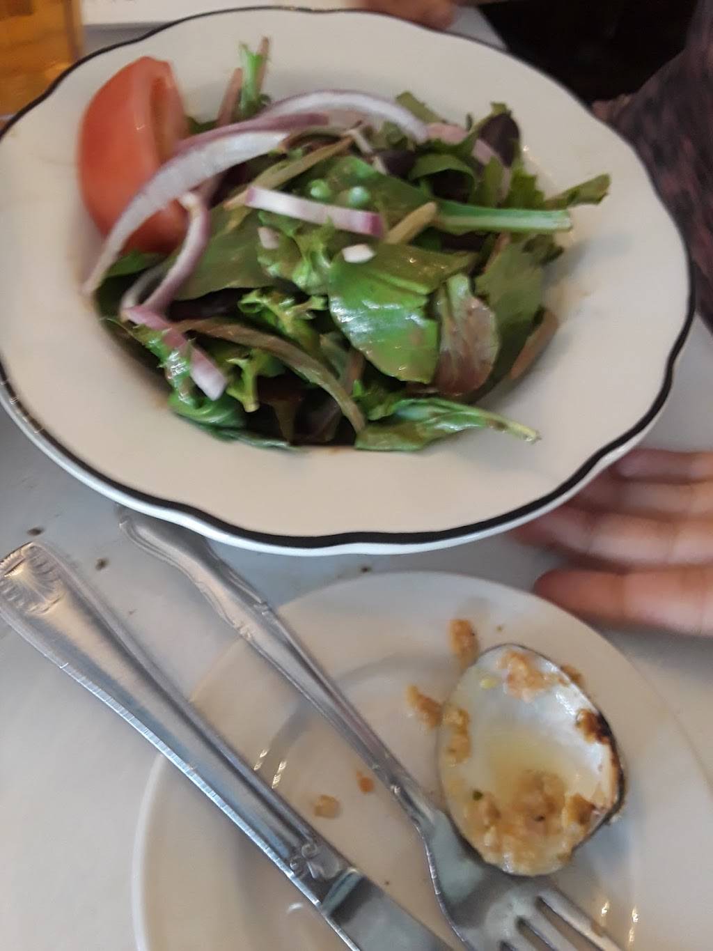 Lucca | restaurant | 3019 Westchester Ave, Bronx, NY 10461, USA | 7188928282 OR +1 718-892-8282