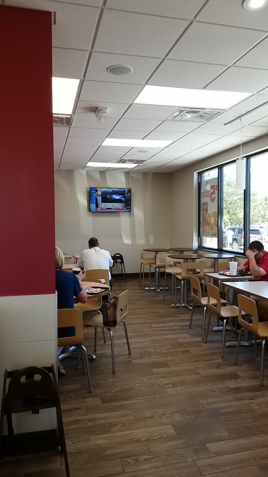 Wendys | restaurant | 6930 E. Chase Loop, Montgomery, AL 36117, USA | 3342779090 OR +1 334-277-9090