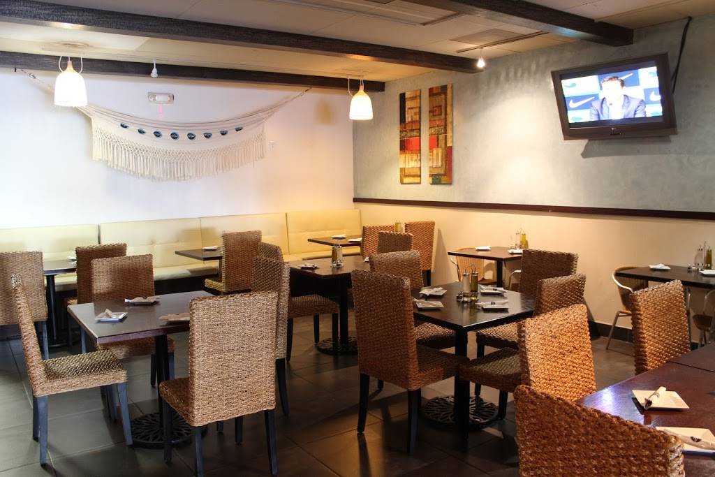 Megachuzo | restaurant | 17632 Collins Ave, Sunny Isles Beach, FL 33160, USA | 3059483335 OR +1 305-948-3335