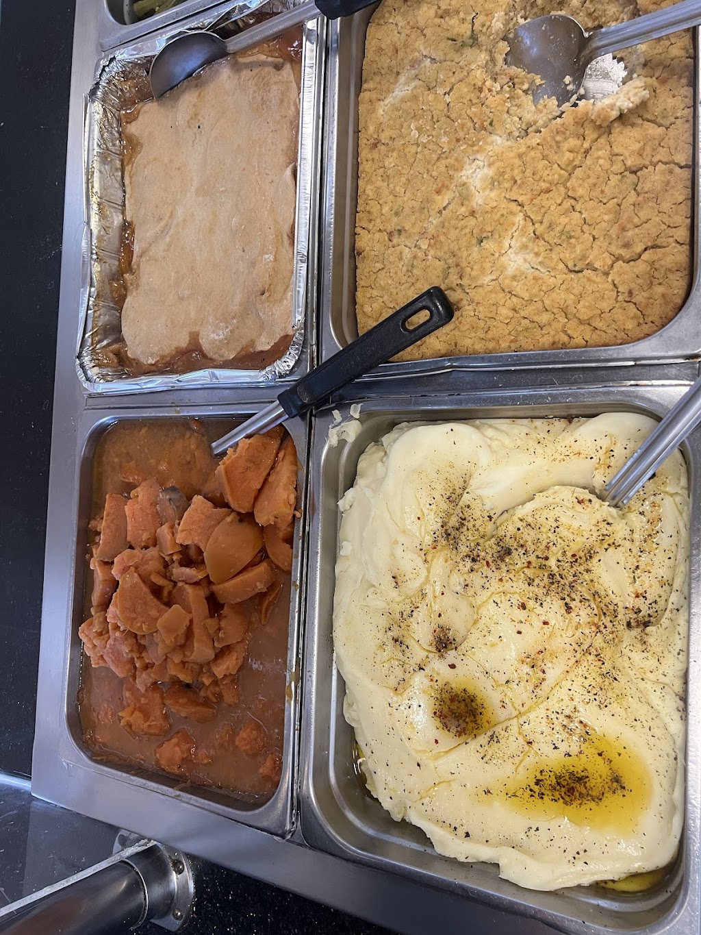 Magic City Grille | restaurant | 1901 2nd Ave N, Bessemer, AL 35020, USA | 2054343788 OR +1 205-434-3788