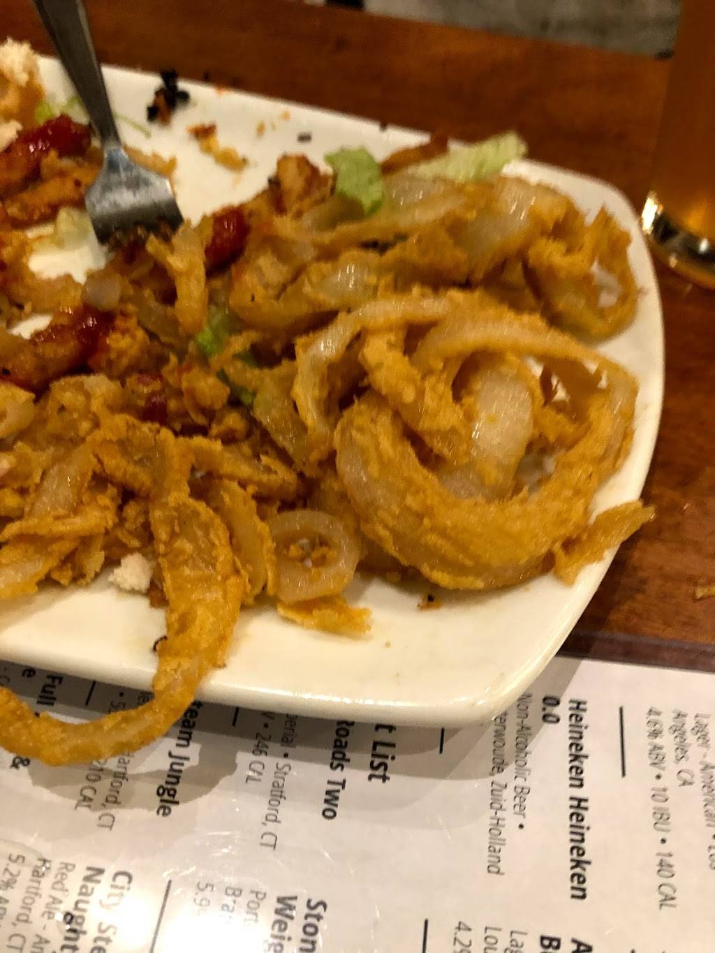 Horseshoe Taverne | restaurant | 100 New Haven Rd, Durham, CT 06422, USA | 8608942438 OR +1 860-894-2438