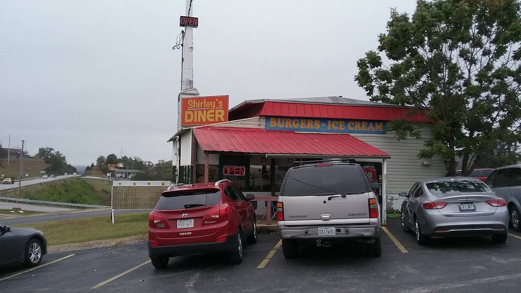 Shirleys Diner | restaurant | 13097 MO-13, Kimberling City, MO 65686, USA | 4177392380 OR +1 417-739-2380