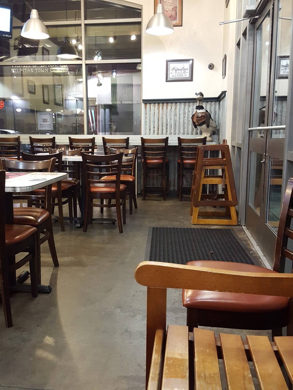 Wingstop | restaurant | 80 N Milpitas Blvd, Milpitas, CA 95035, USA | 4089569464 OR +1 408-956-9464