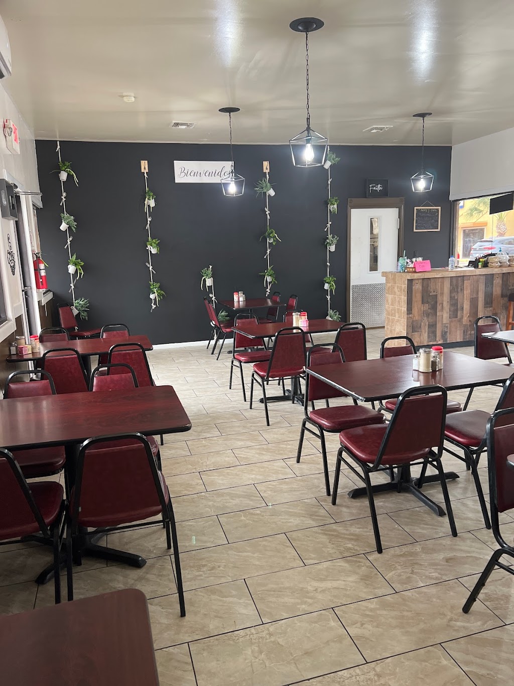 Adry’s Cafe | restaurant | 123 Old Port Isabel Rd Suite C-12, Brownsville, TX 78521, USA | 9565257313 OR +1 956-525-7313