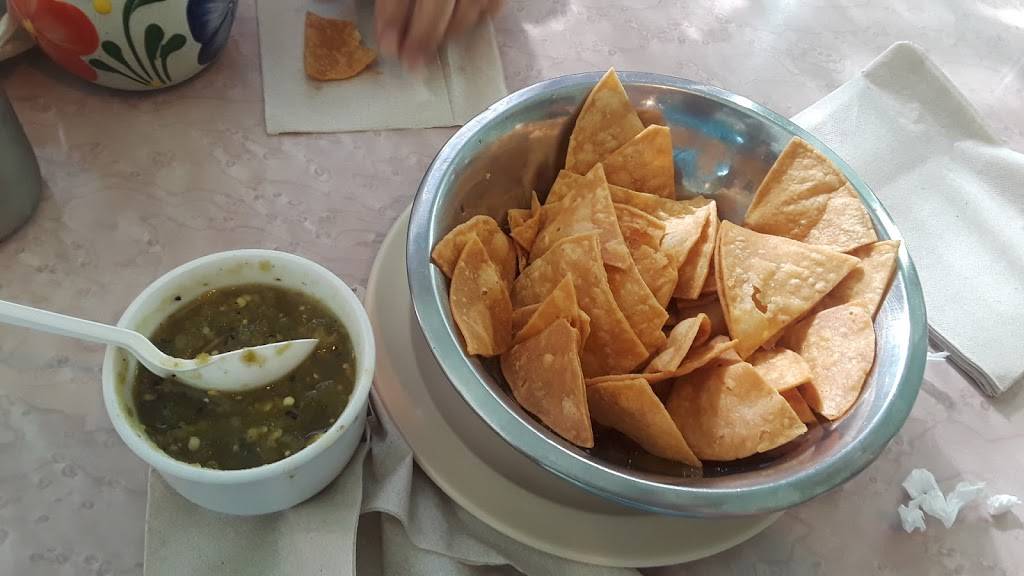 Antojitos Del D.F. | restaurant | 4003 E Olympic Blvd, Los Angeles, CA 90023, USA | 3232644944 OR +1 323-264-4944