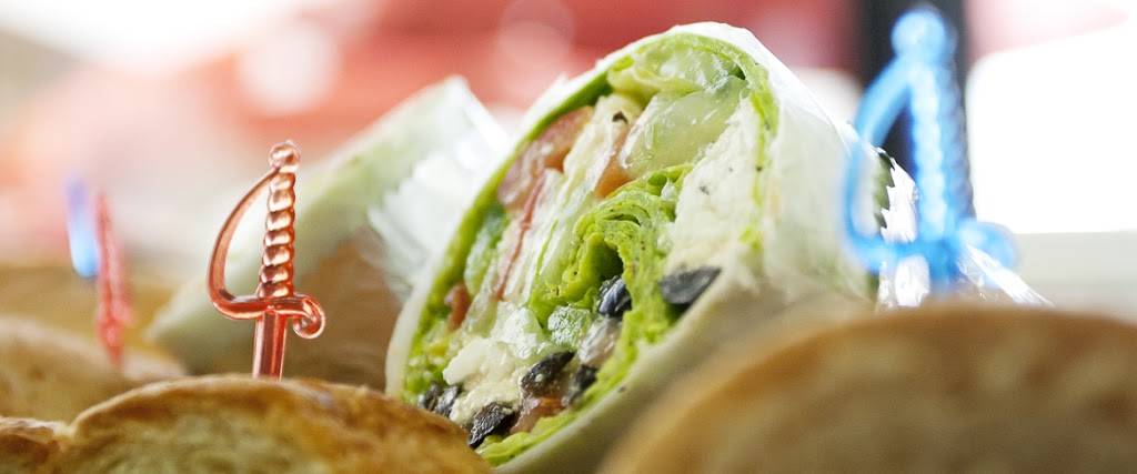 Abes on Exeter | restaurant | 4026 Meadowbrook Dr #115, London, ON N6L 1E6, Canada | 5196528294 OR +1 519-652-8294