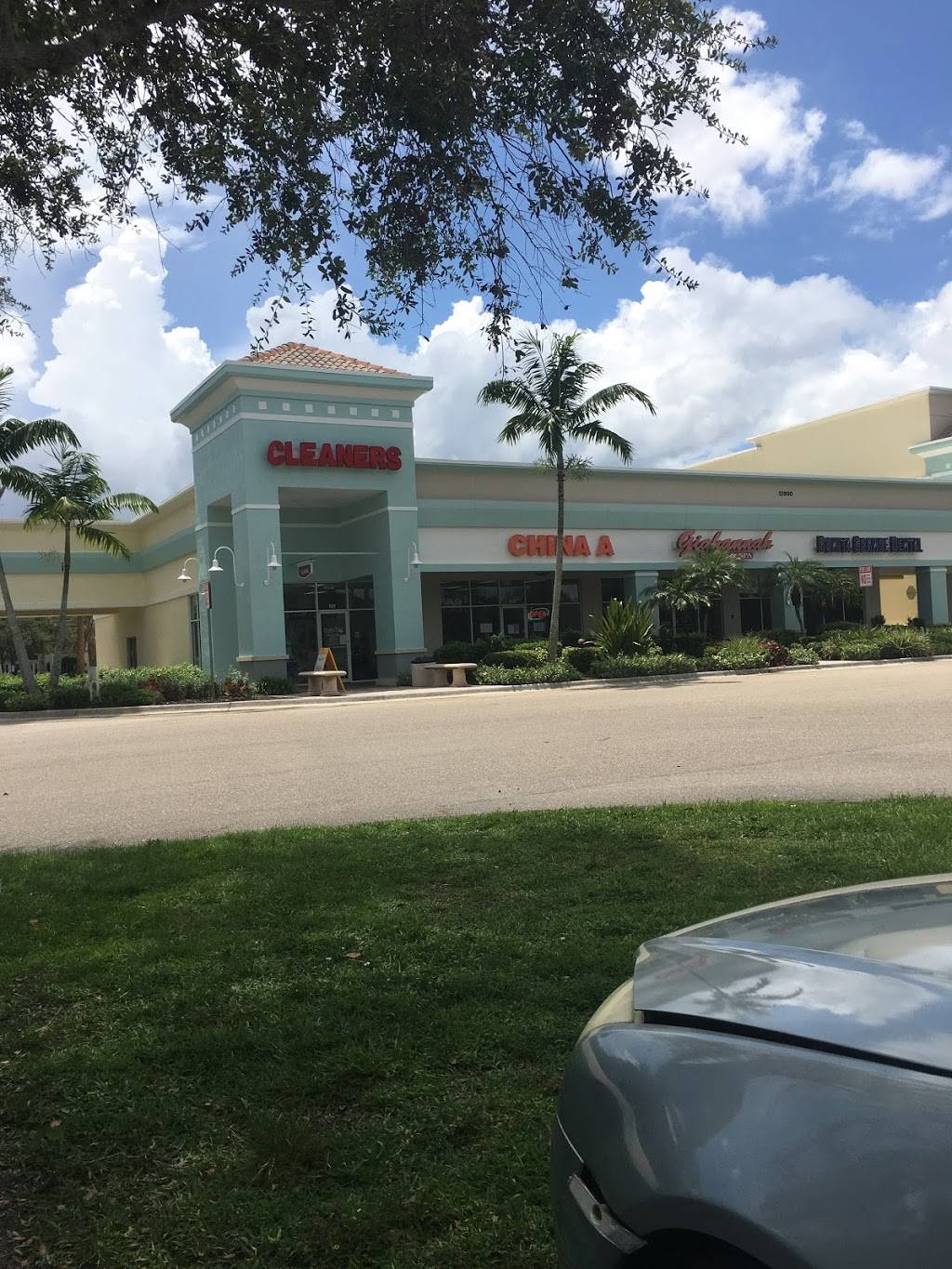 China A | restaurant | 12950 Trade Way Four, Bonita Springs, FL 34135, USA | 2399479977 OR +1 239-947-9977