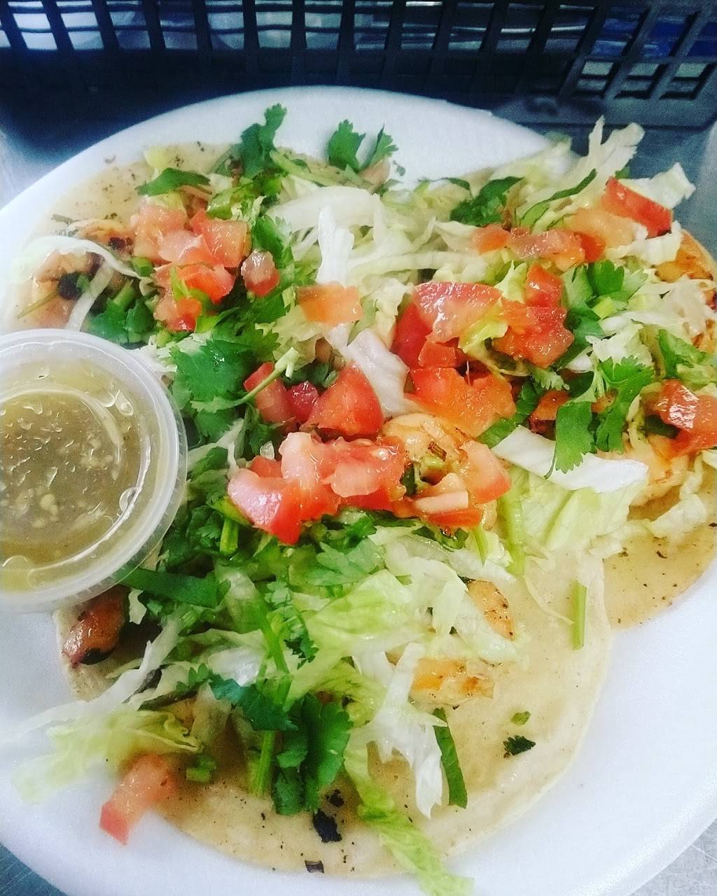 Taqueria La Reina | restaurant | 3018-3004 University Blvd E, Tuscaloosa, AL 35404, USA | 2054543631 OR +1 205-454-3631