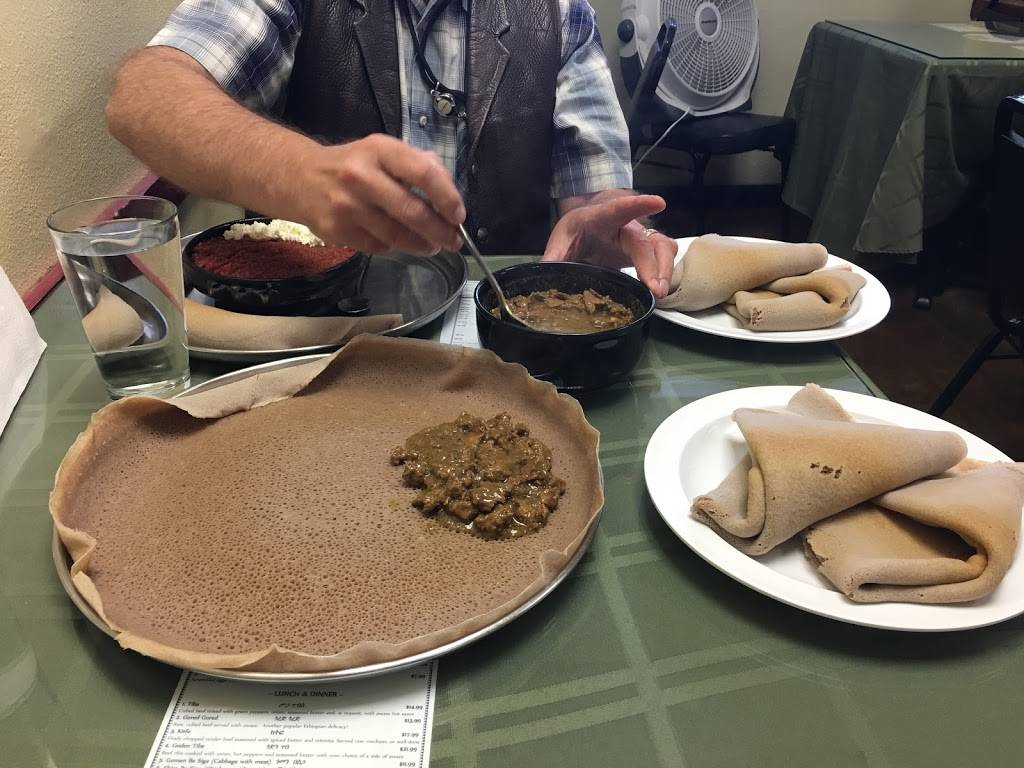 Dukem Restaurant and Market | restaurant | 215 SW 152nd St, Burien, WA 98166, USA | 2064533699 OR +1 206-453-3699