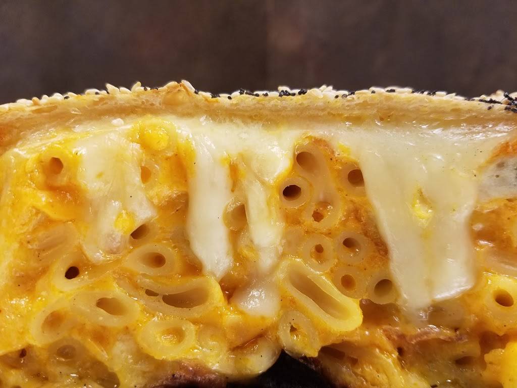 JohnnyS Paradise Pizza | restaurant | 192 Laurel Rd, East Northport, NY 11731, USA | 6313332301 OR +1 631-333-2301