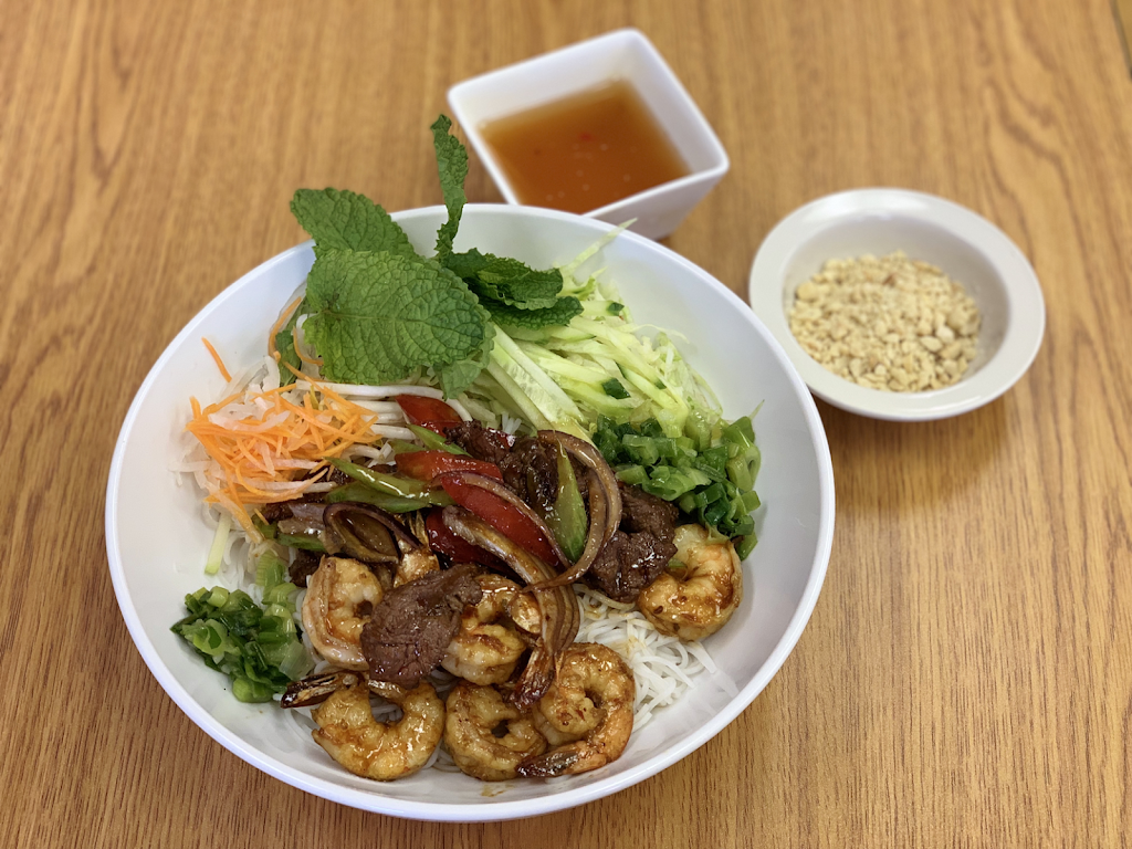 Pho Street Restaurant | restaurant | 1206 S Lapeer Rd, Lake Orion, MI 48360, USA | 2488148028 OR +1 248-814-8028