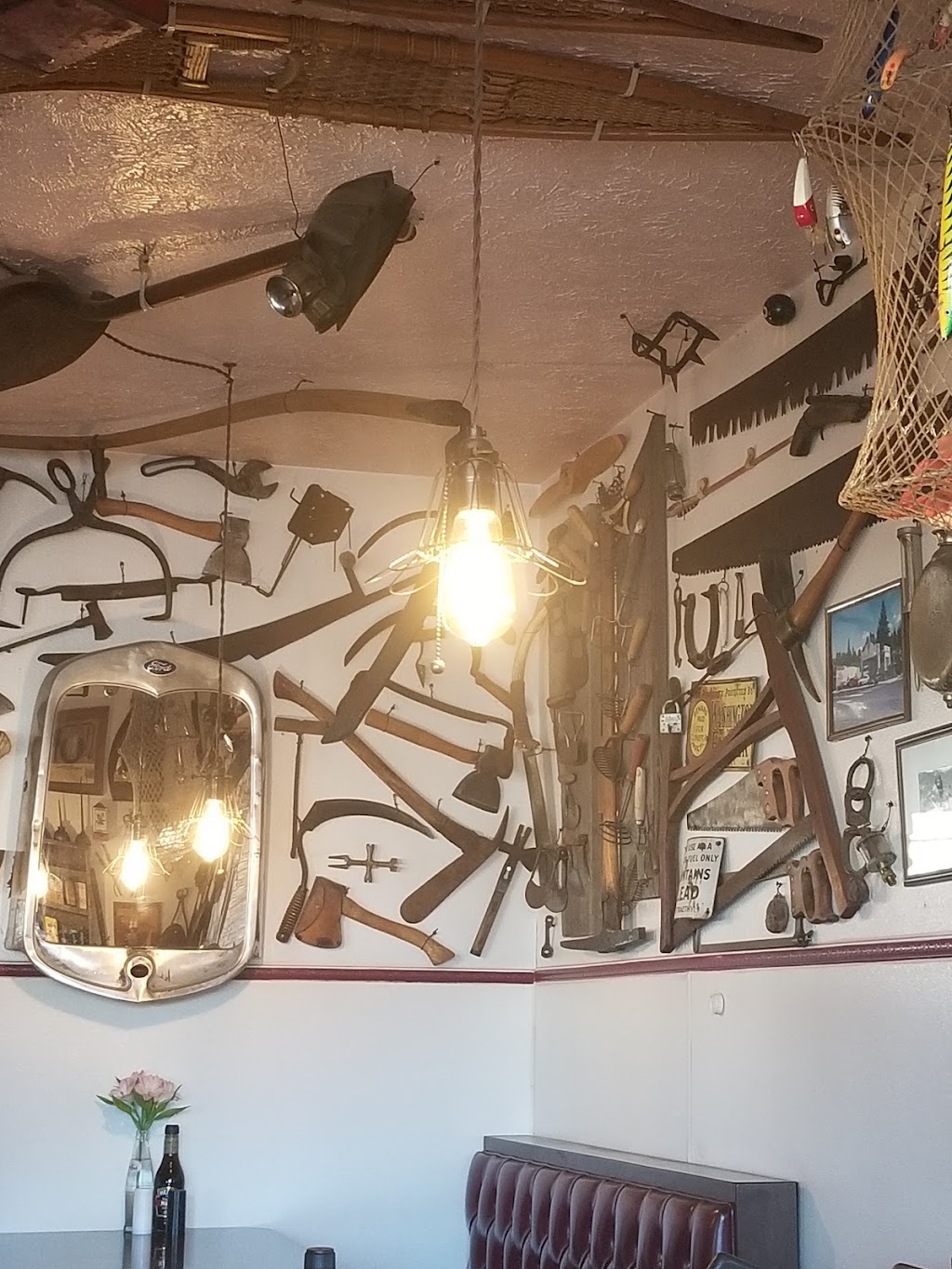 Pryors Restaurant | restaurant | 24706 E Wellesley Ave, Otis Orchards-East Farms, WA 99027, USA | 5092263707 OR +1 509-226-3707