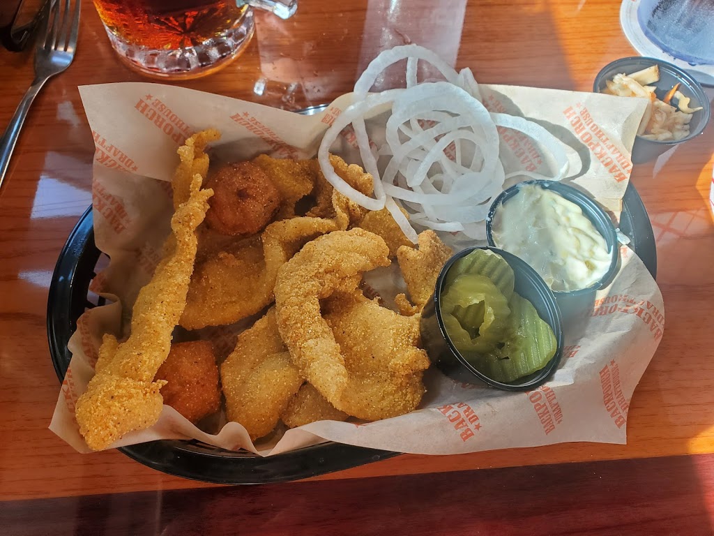 Back Porch Drafthouse | restaurant | 3100 E Central Texas Expy, Killeen, TX 76542, USA | 2548335059 OR +1 254-833-5059