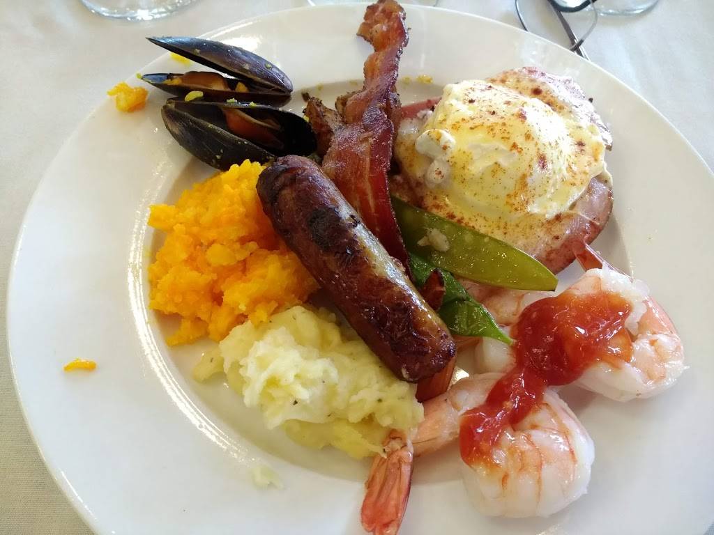 Wallaces at the Greenhouse | restaurant | 2420 S Suncoast Blvd, Homosassa, FL 34448, USA | 3525037276 OR +1 352-503-7276