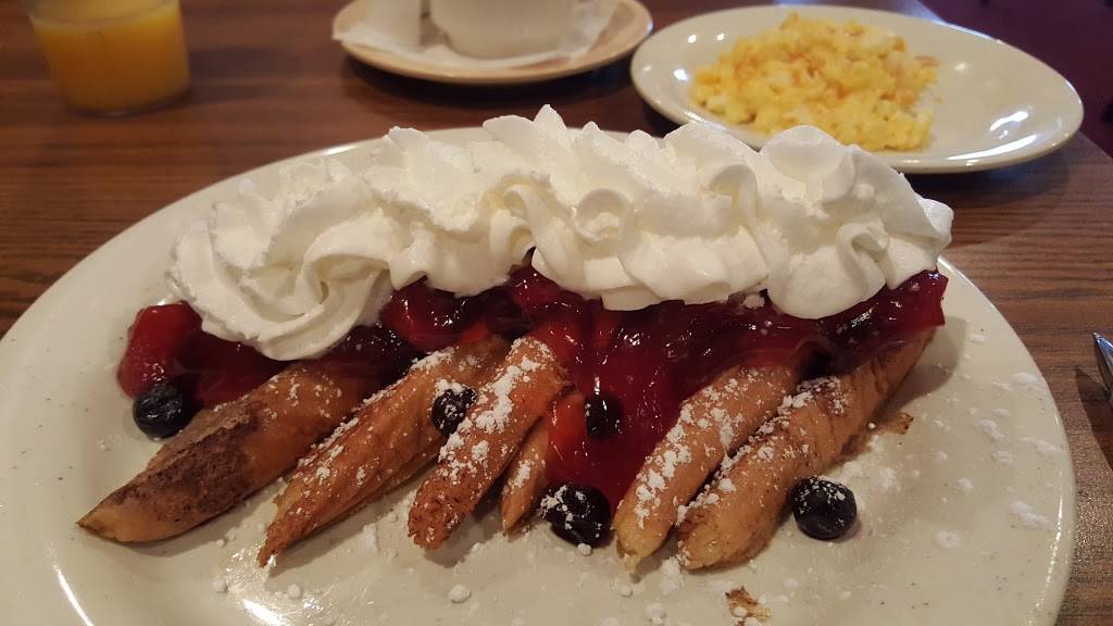 Mom & Pops Family Restaurant | restaurant | 331 E Bayview Blvd, Norfolk, VA 23503, United States | 7572332453 OR +1 757-233-2453