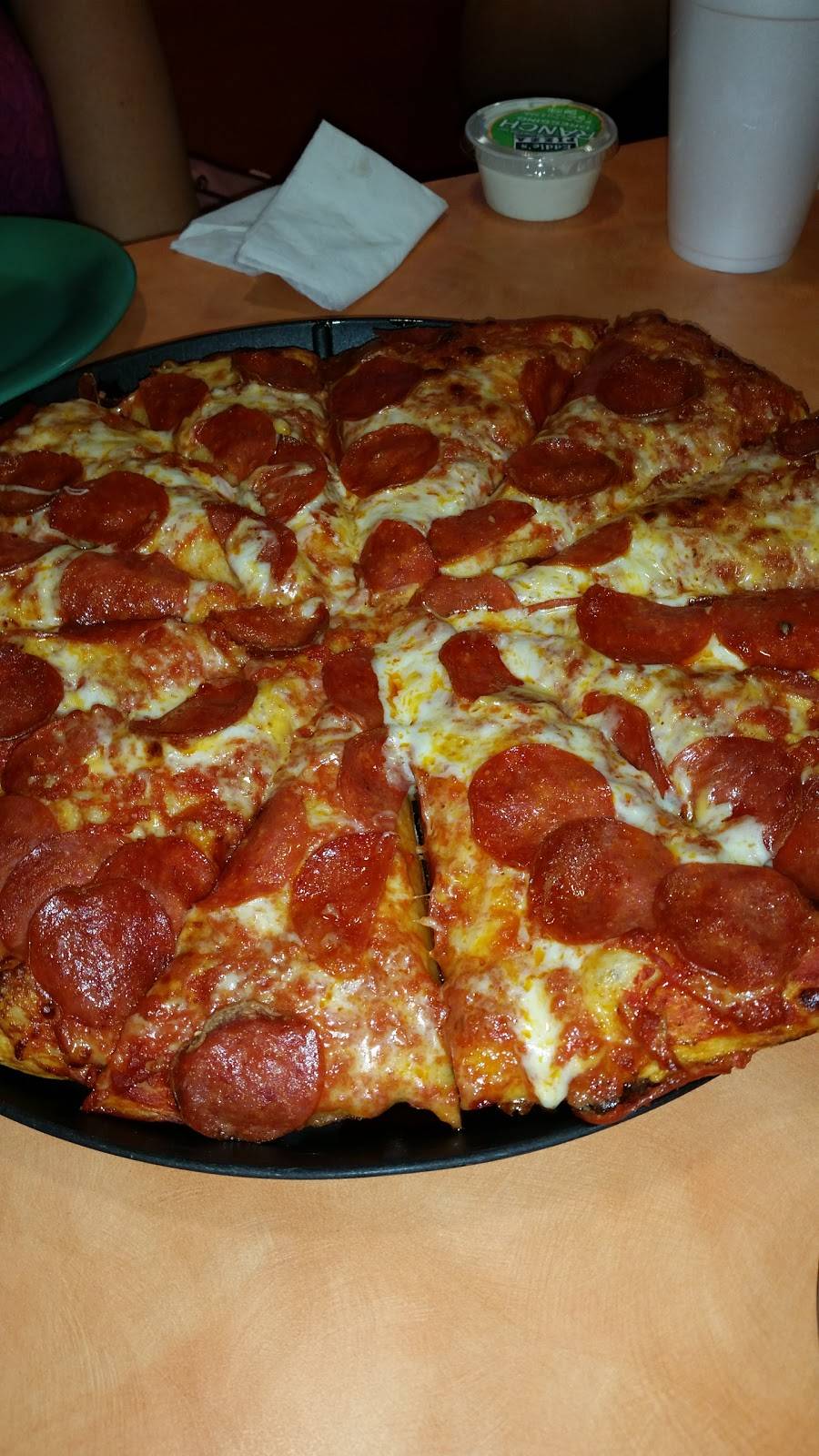 Eddies Pizza | restaurant | 3201 W Benjamin Holt Dr, Stockton, CA 95219, USA | 2099514999 OR +1 209-951-4999