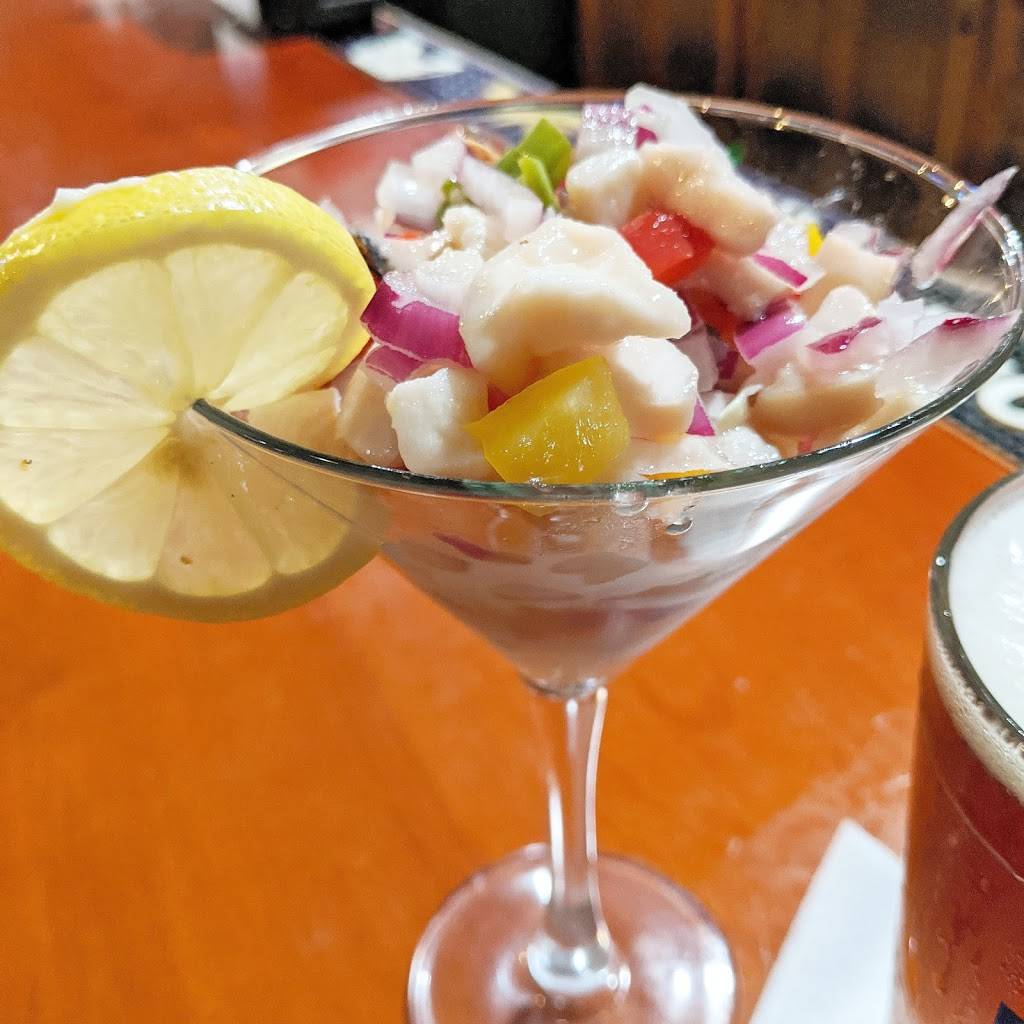 ShipWrecked Floribbean Bar & Grill | restaurant | 4587 N University Dr, Lauderhill, FL 33351, USA | 9545300166 OR +1 954-530-0166