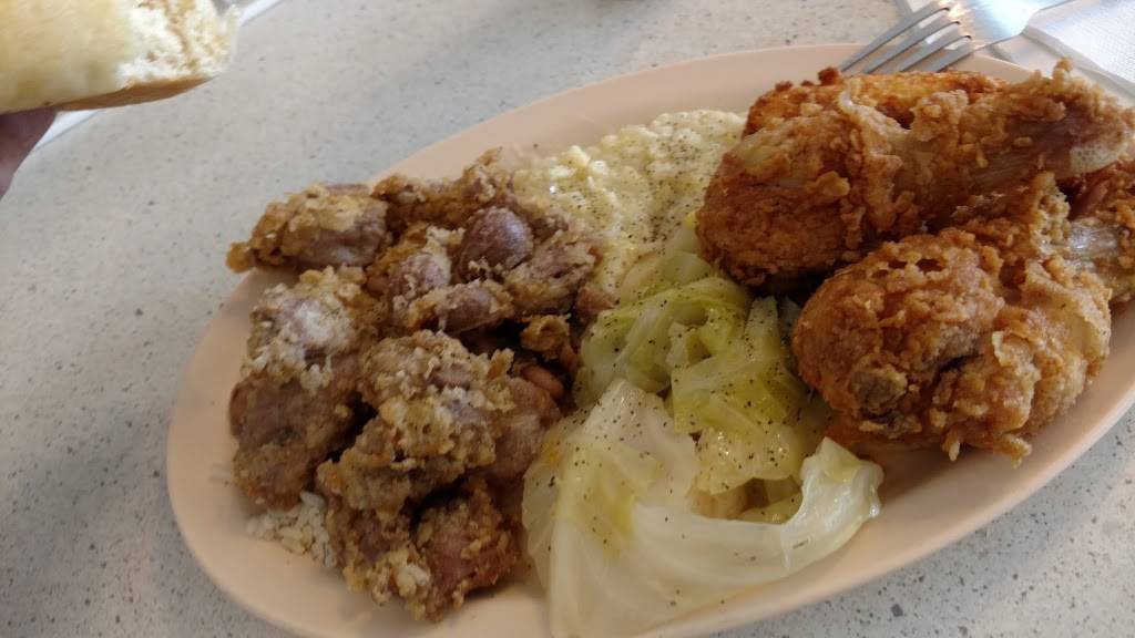 Nanas Country Buffet | restaurant | 1625 Albany Ave, Waycross, GA 31503, USA | 9122858864 OR +1 912-285-8864