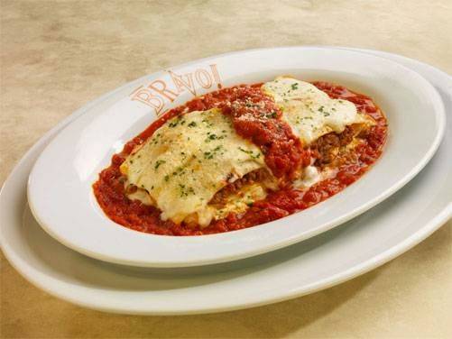 BRAVO Cucina Italiana | restaurant | 206 Bullitt Ln, Louisville, KY 40222, USA | 5023260491 OR +1 502-326-0491