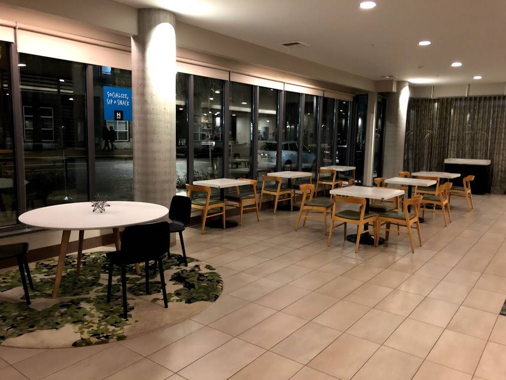 H-Bar at Hyatt house | restaurant | 2080 SW River Dr, Portland, OR 97201, USA | 5032412775 OR +1 503-241-2775