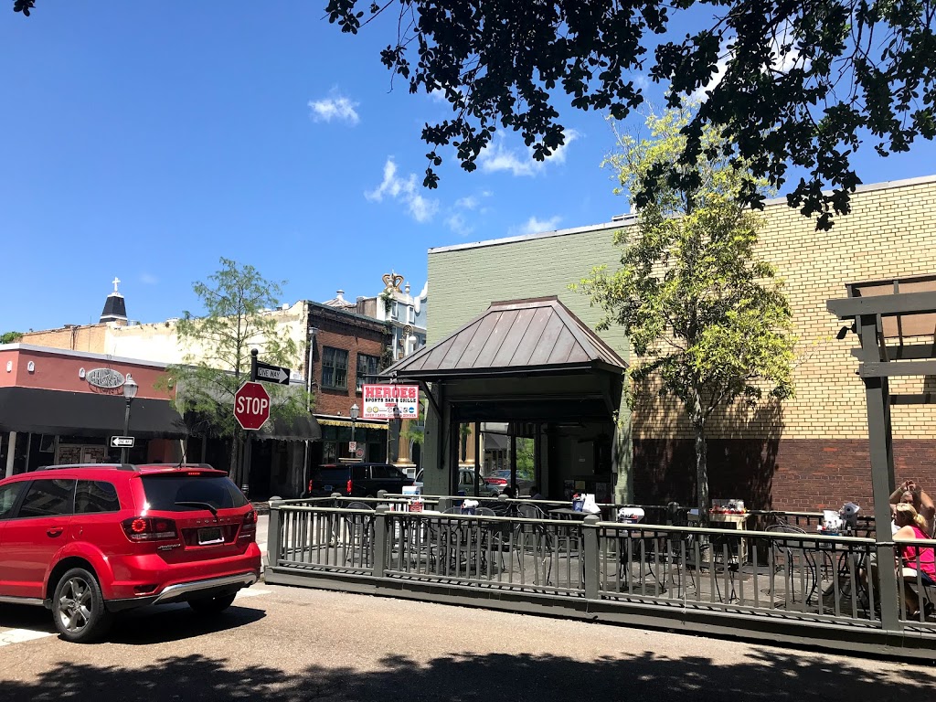 Heroes Sports Bar & Grille- Downtown | restaurant | 273 Dauphin St, Mobile, AL 36602, USA | 2514334376 OR +1 251-433-4376