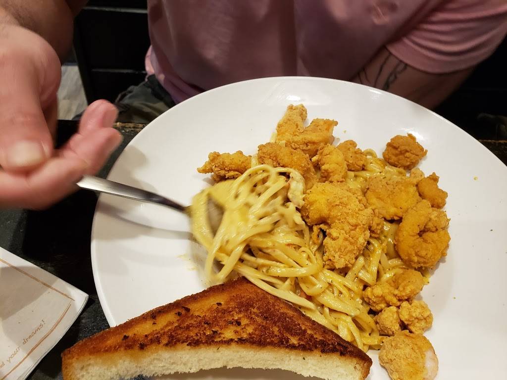 Walk-Ons Sports Bistreaux | restaurant | 69796 Stirling Blvd, Covington, LA 70433, USA | 9859002234 OR +1 985-900-2234