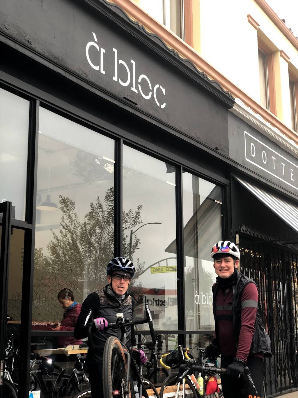 à bloc LA - coffee / food / love | cafe | 5025 York Blvd, Los Angeles, CA 90042, USA | 3237390351 OR +1 323-739-0351