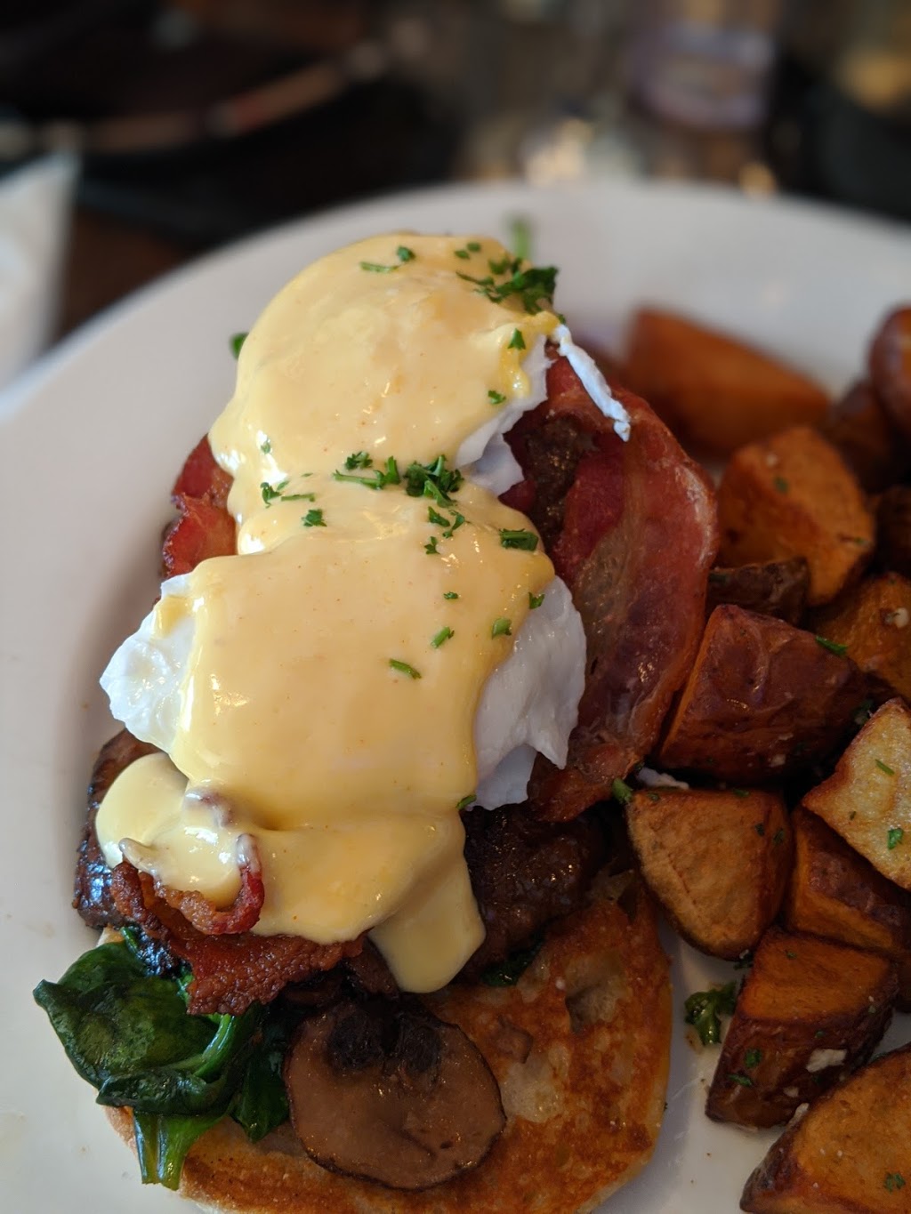 Chief Sullivans | restaurant | 622 Green St, San Francisco, CA 94133, USA | 4159409223 OR +1 415-940-9223