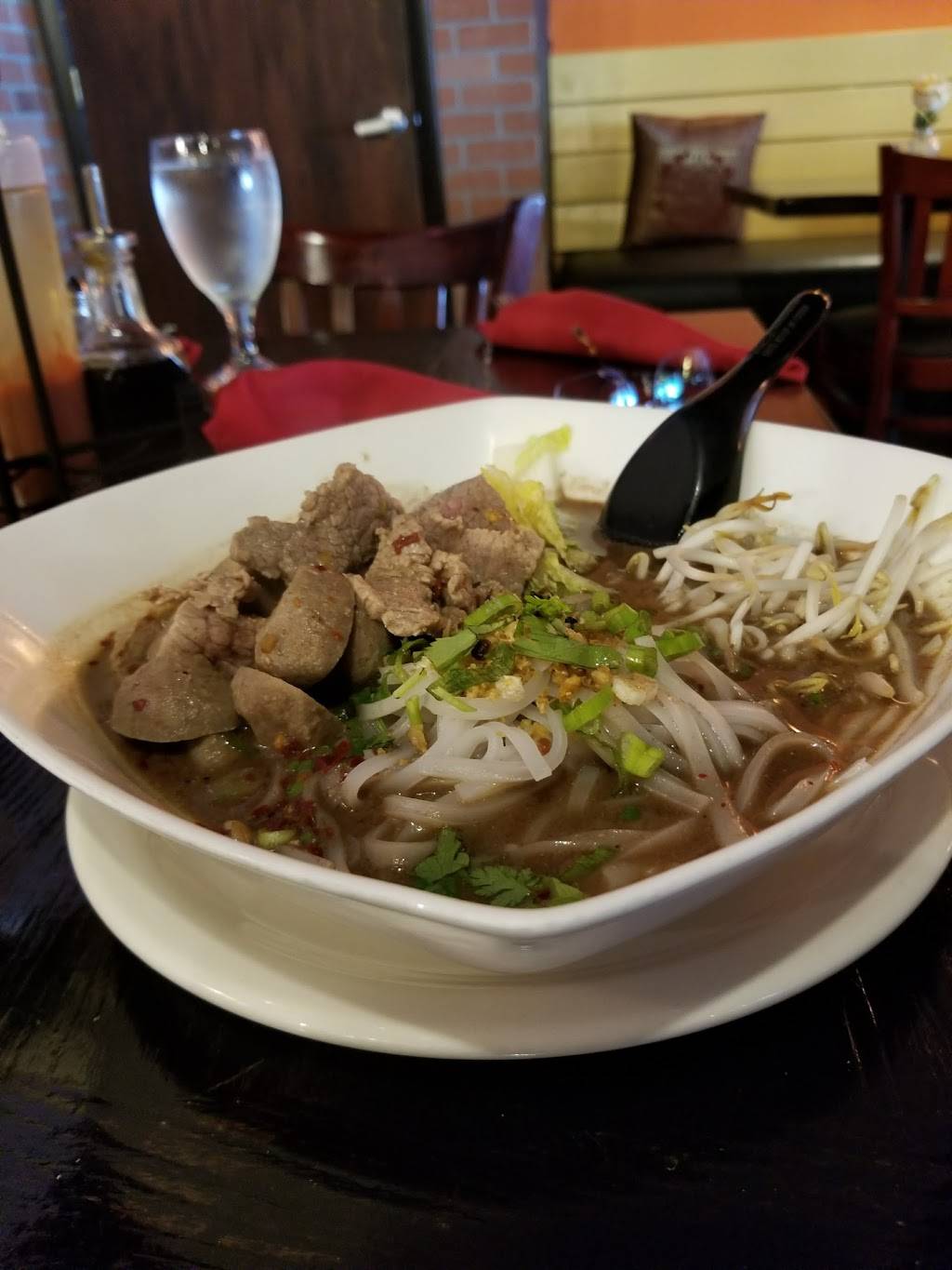Chiang Mai Thai Noodle | restaurant | 815 E Westfield Blvd, Indianapolis, IN 46220, USA | 3179913332 OR +1 317-991-3332