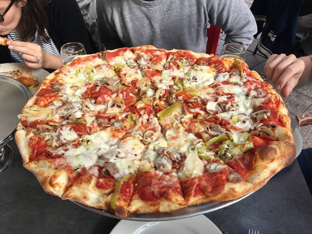 Roccos | restaurant | 205 Johnson St, Hollywood, FL 33019, USA | 9549263305 OR +1 954-926-3305