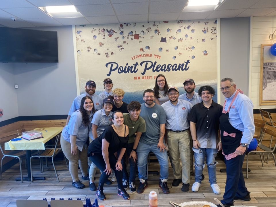 Jersey Mikes Subs | restaurant | 215 Huttleston Ave, Fairhaven, MA 02719, USA | 5087173747 OR +1 508-717-3747