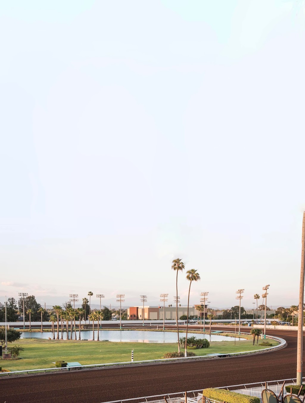 The Vessels Club at Los Alamitos Race Course | restaurant | 4961 Katella Ave, Cypress, CA 90720, USA | 7148202681 OR +1 714-820-2681