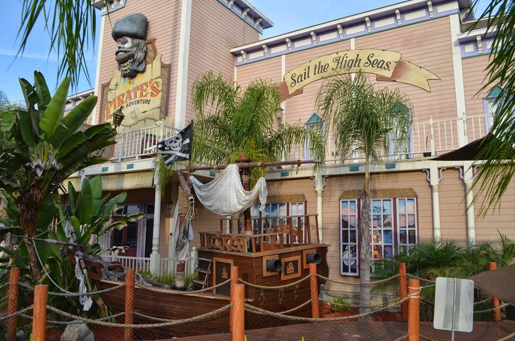 Pirates Dinner Adventure | restaurant | 7600 Beach Blvd, Buena Park, CA 90620, USA | 7146901497 OR +1 714-690-1497