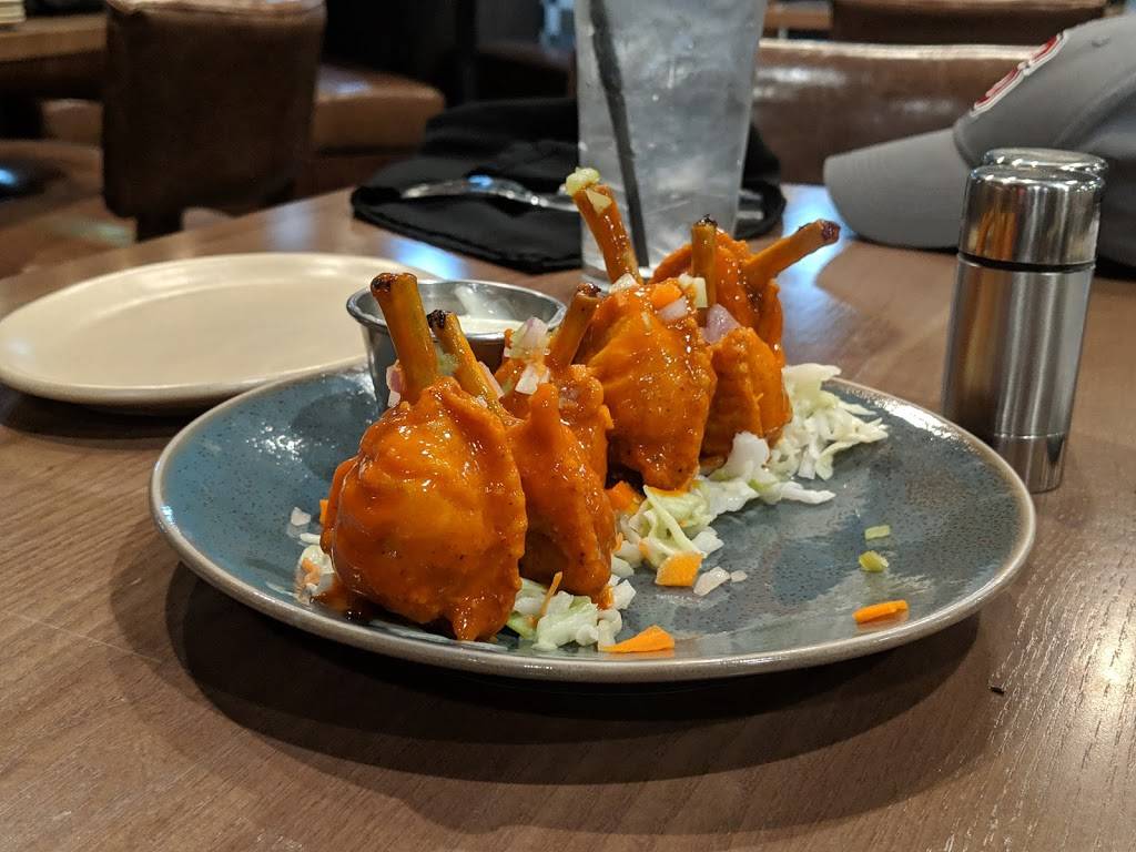 Tony Romas | restaurant | 4411 Peoria St, Denver, CO 80239, USA | 3033758080 OR +1 303-375-8080