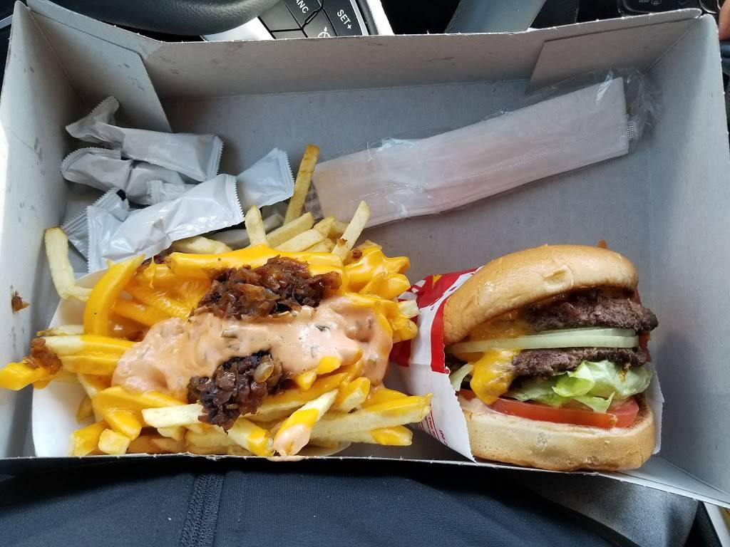 In-N-Out Burger | restaurant | 8285 W Bell Rd, Peoria, AZ 85382, USA | 8007861000 OR +1 800-786-1000