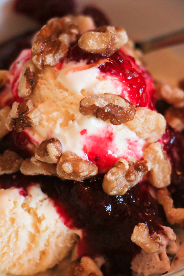 Wild Cow Creamery | restaurant | 88 Front St, Bangor, ME 04401, USA | 2072007047 OR +1 207-200-7047