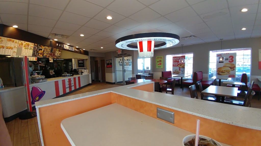 KFC | restaurant | 415 S Elm St, Toppenish, WA 98948, USA | 5098653533 OR +1 509-865-3533