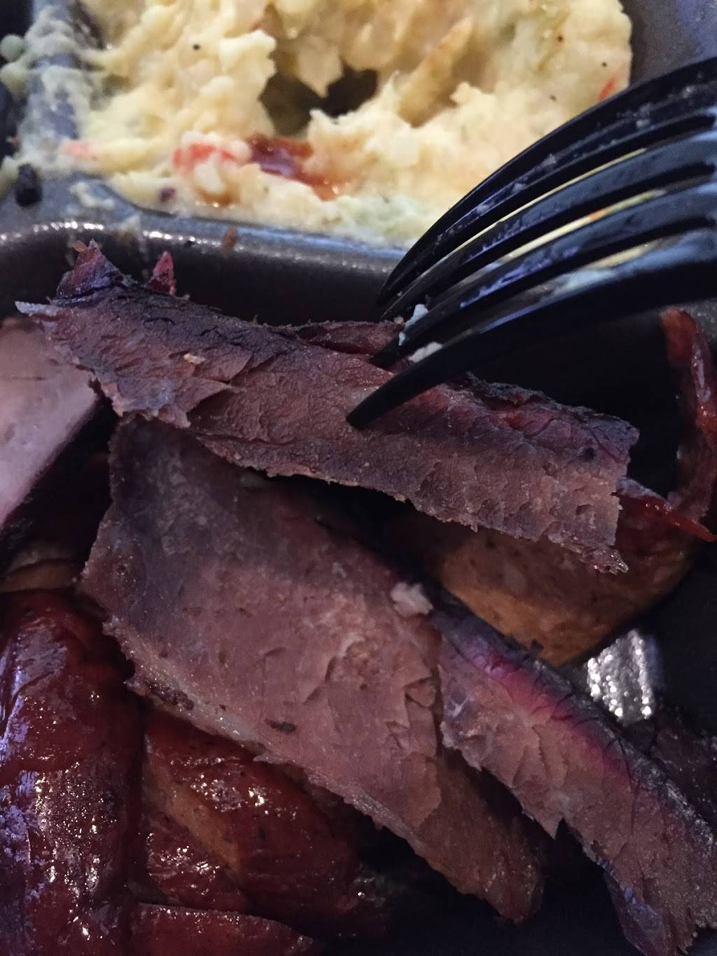 Poppys Links BBQ | restaurant | 17105 Westheimer Rd, Houston, TX 77082, USA | 2817418306 OR +1 281-741-8306