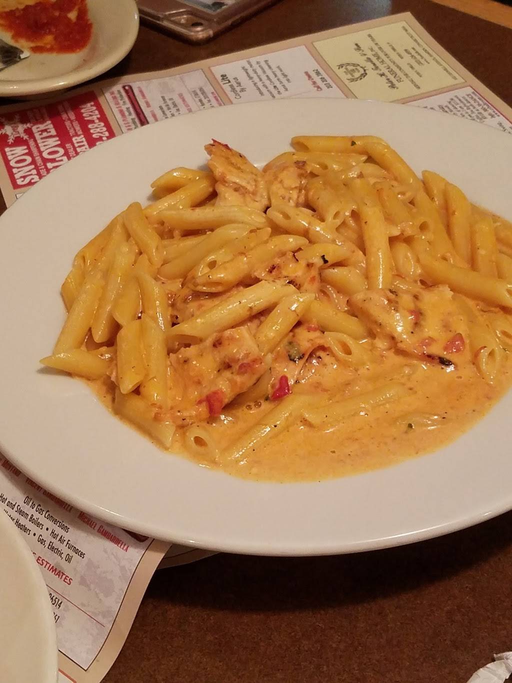 Sergios Pizza Restaurant | restaurant | 3860 Whitney Ave, Hamden, CT 06518, USA | 2032482564 OR +1 203-248-2564