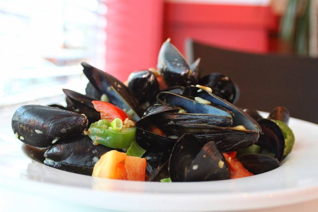 Jumpin Jays Fish Cafe | restaurant | 150 Congress Street, Portsmouth, NH 03801, USA | 6037663474 OR +1 603-766-3474