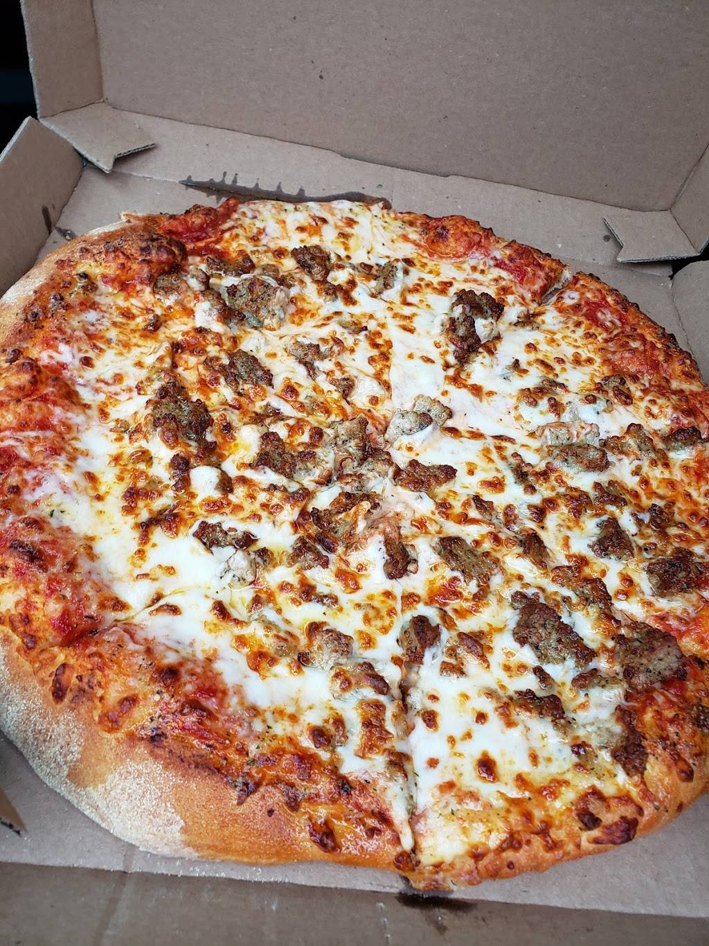 Dominos Pizza | meal delivery | 5430 N Lovers Lane Rd, Milwaukee, WI 53225, USA | 4144628070 OR +1 414-462-8070