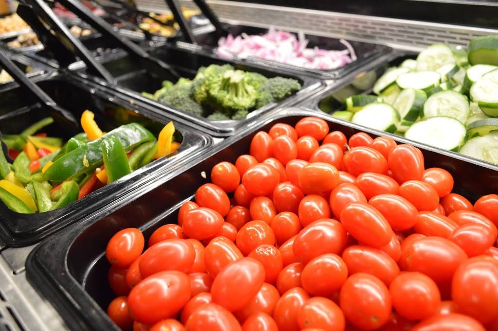 Daves Fresh Marketplace/Quonset | bakery | 105 Gate Rd, North Kingstown, RI 02852, USA | 4012950019 OR +1 401-295-0019